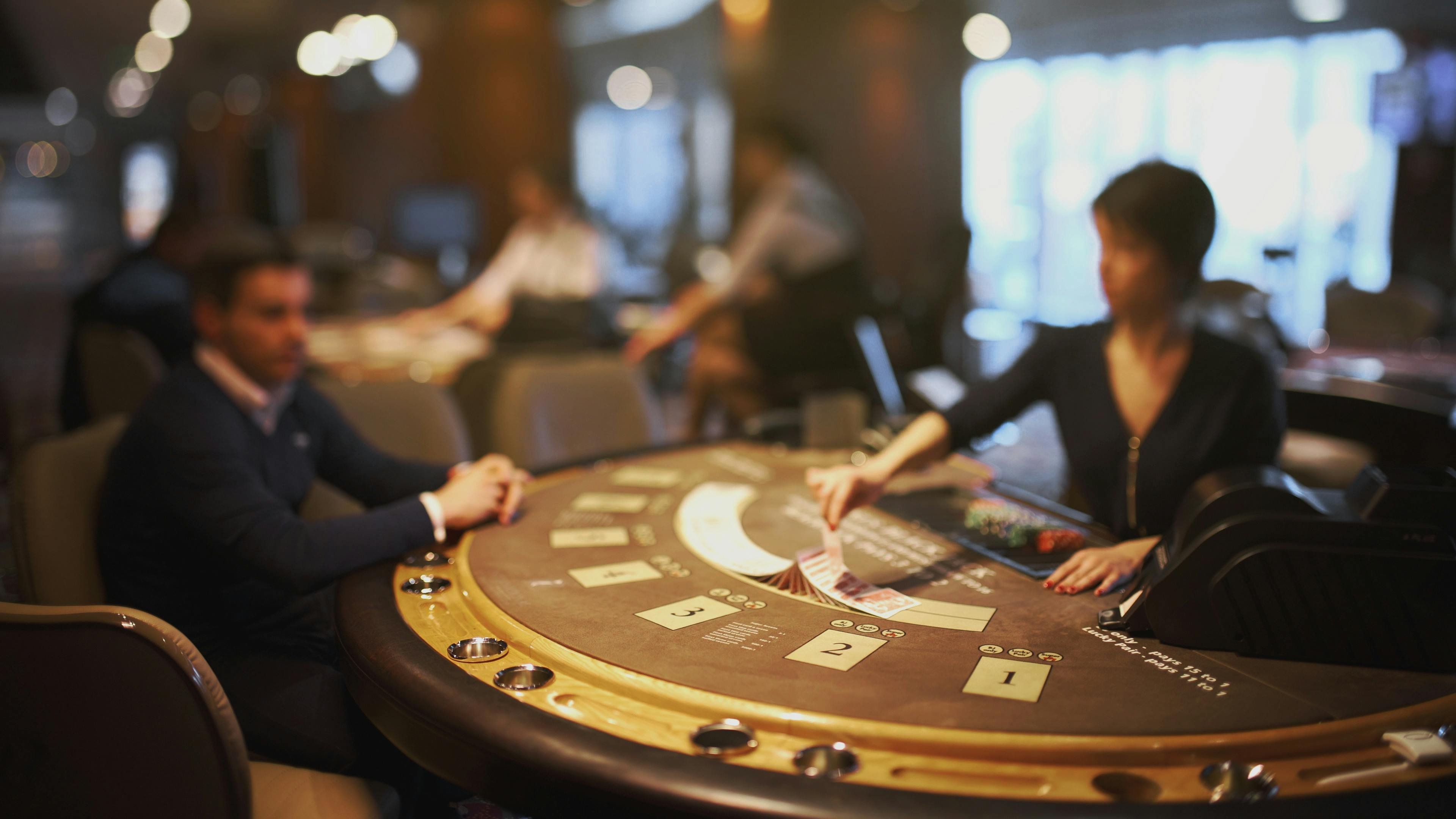 SCW88 Live Casino dealer profesional baccarat roulette online Indonesia